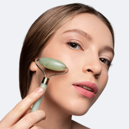 Set de Gua-Sha et rouleau visage en pierre naturelle pour massage anti-âge et soin raffermissant du face et cou